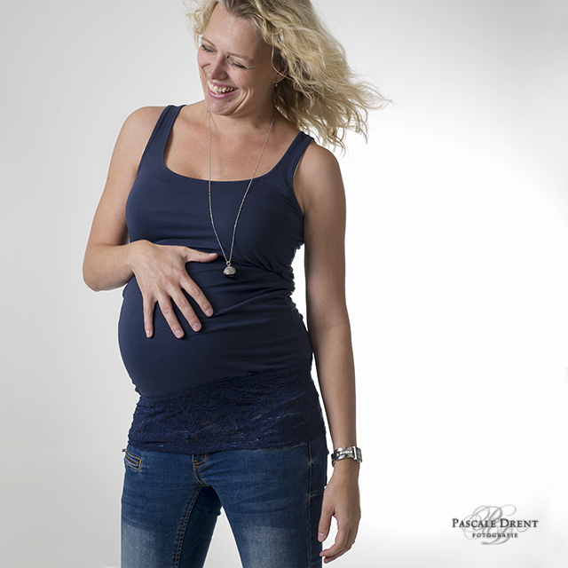 Zwangerschapsfotografie studiofotografie Pascale Drent fotografie Zutphen